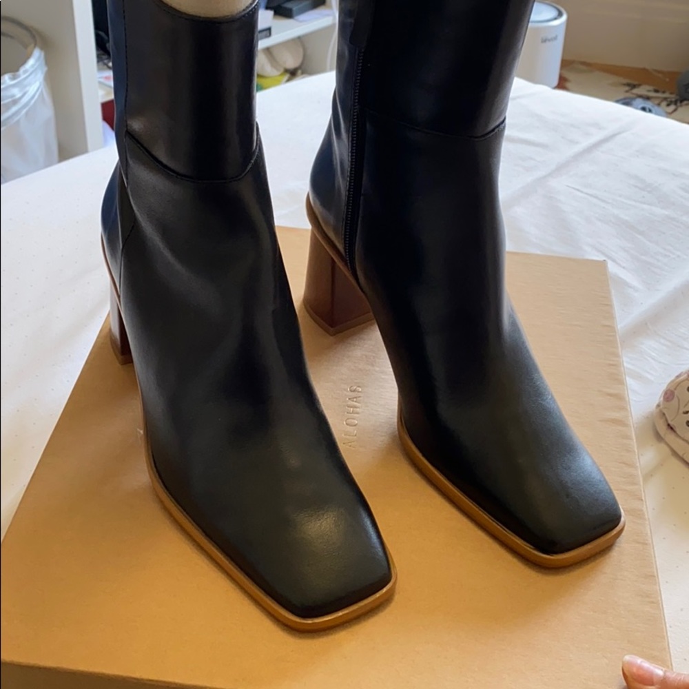 West Black Vintage boots